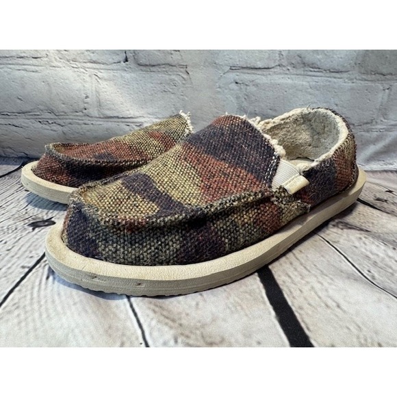 Sanuk Other - Sanuk Donna Camo Chill Slip On Loafers Faux Fur Lined Earthy Multi Color